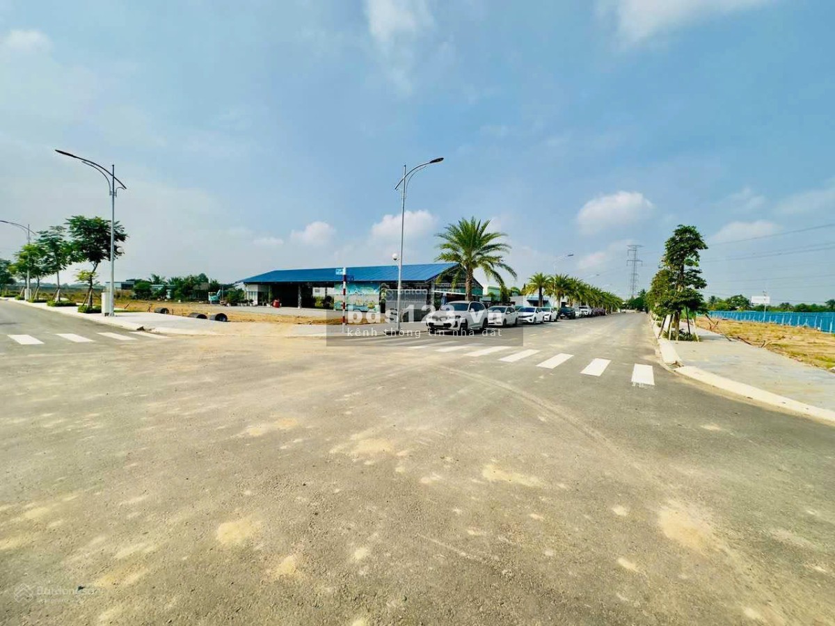 Bán đất gần khu tái định cư Vành Đai 3 đối diện KCN An Hạ, 90m² chỉ 2tỷ3, SHR