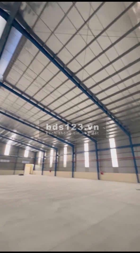 Cho thuê kho xưởng 2800m2 Lã Xuân Oai gần Khu Công Nghệ Cao Quận 9