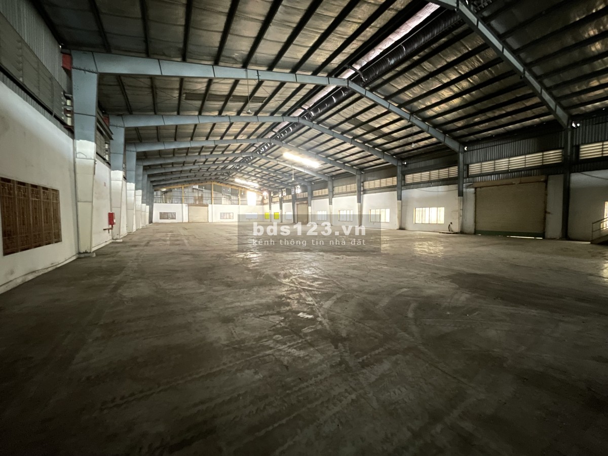 Cho thuê kho xưởng 1.660m2, 2100m2 trong KCN Cát Lái, Quận 2