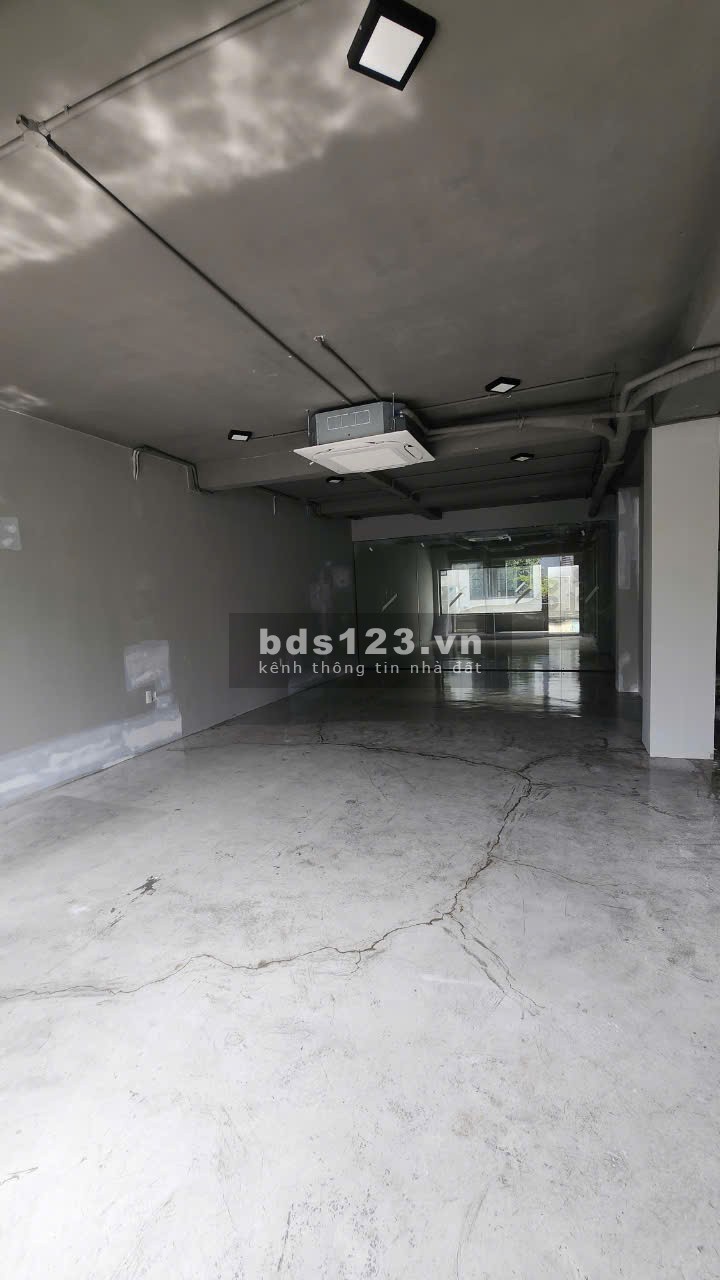 CHÍNH CHỦ Cho thuê văn phòng 50m2 - 60m2 - 140m2 tại KDC Kim Sơn, Quận 7 HCM