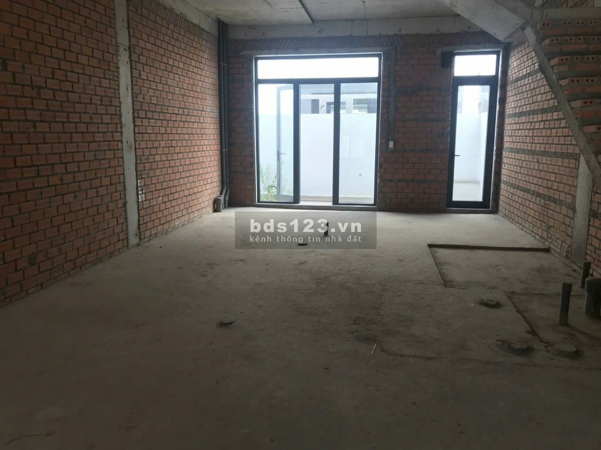 BÁN BIỆT THỰ KHU DÂN CƯ LAVILA, NHÀ BÈ, ĐỦ TIỆN ÍCH, AN NINH 24/24, GIÁ 10,6 TỶ