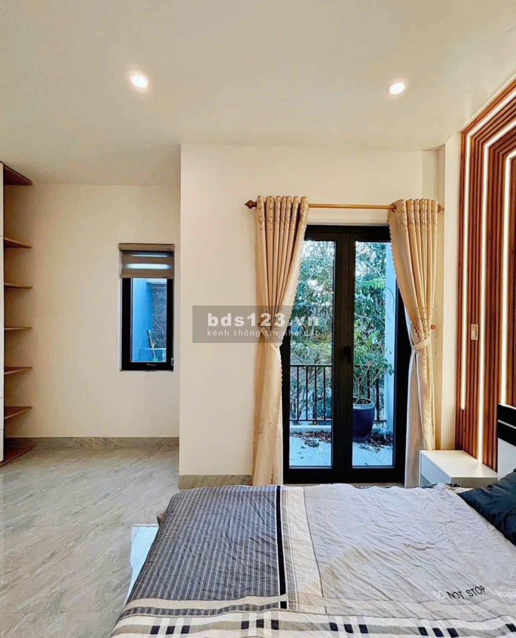 CẦN BÁN NHÀ QUẬN HẢI CHÂU, MT ĐƯỜNG 4M, NHÀ MỚI 3T, 4PN, 3WC,FULL NỘI THẤT VIP, 3TỶ900, 0961375497