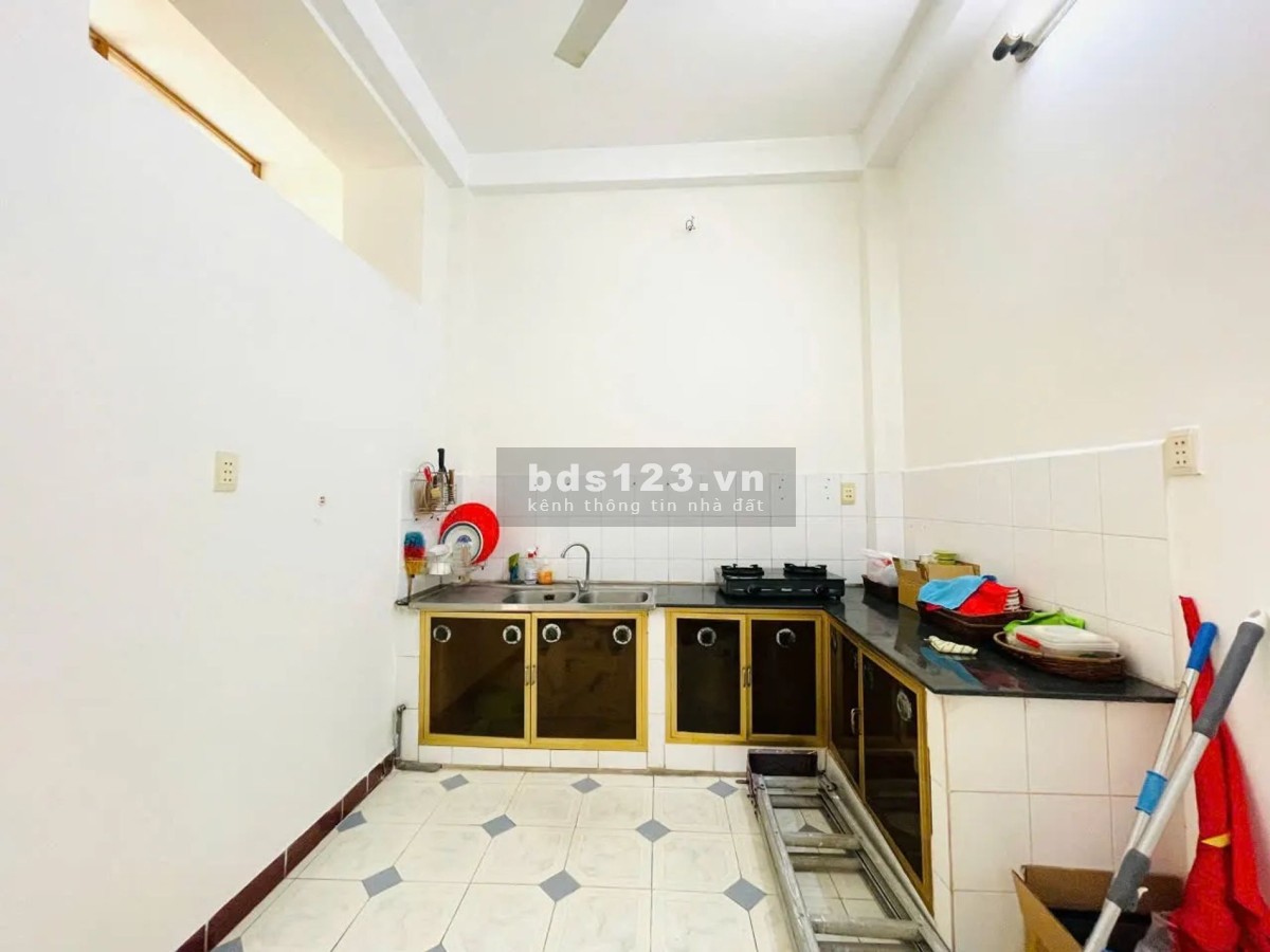 Nhà Nguyễn Thượng Hiền P5 Bình Thạnh 35m2 x 2T HXH 2PN 2WC, chỉ 5 tỷ 7 ( TL)
