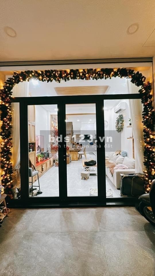 Bán nhà MỚI đường 3/2, 55.5m2 5Tầng 4.2X14.5 15 tỷ phường 11 quận 10