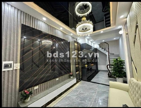SIÊU PHẨM HIẾM BA ĐÌNH PHÂN LÔ NGÕ THÔNG Ô TÔ TẶNG FULL NỘI THẤT
