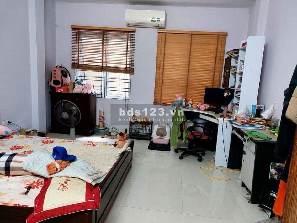 BÁN NHÀ ĐỘI CẤN 27M2 - TRUNG TÂM BA ĐÌNH - GẦN OTO - NGÕ TRƯỚC NHÀ RỘNG THOÁNG.
