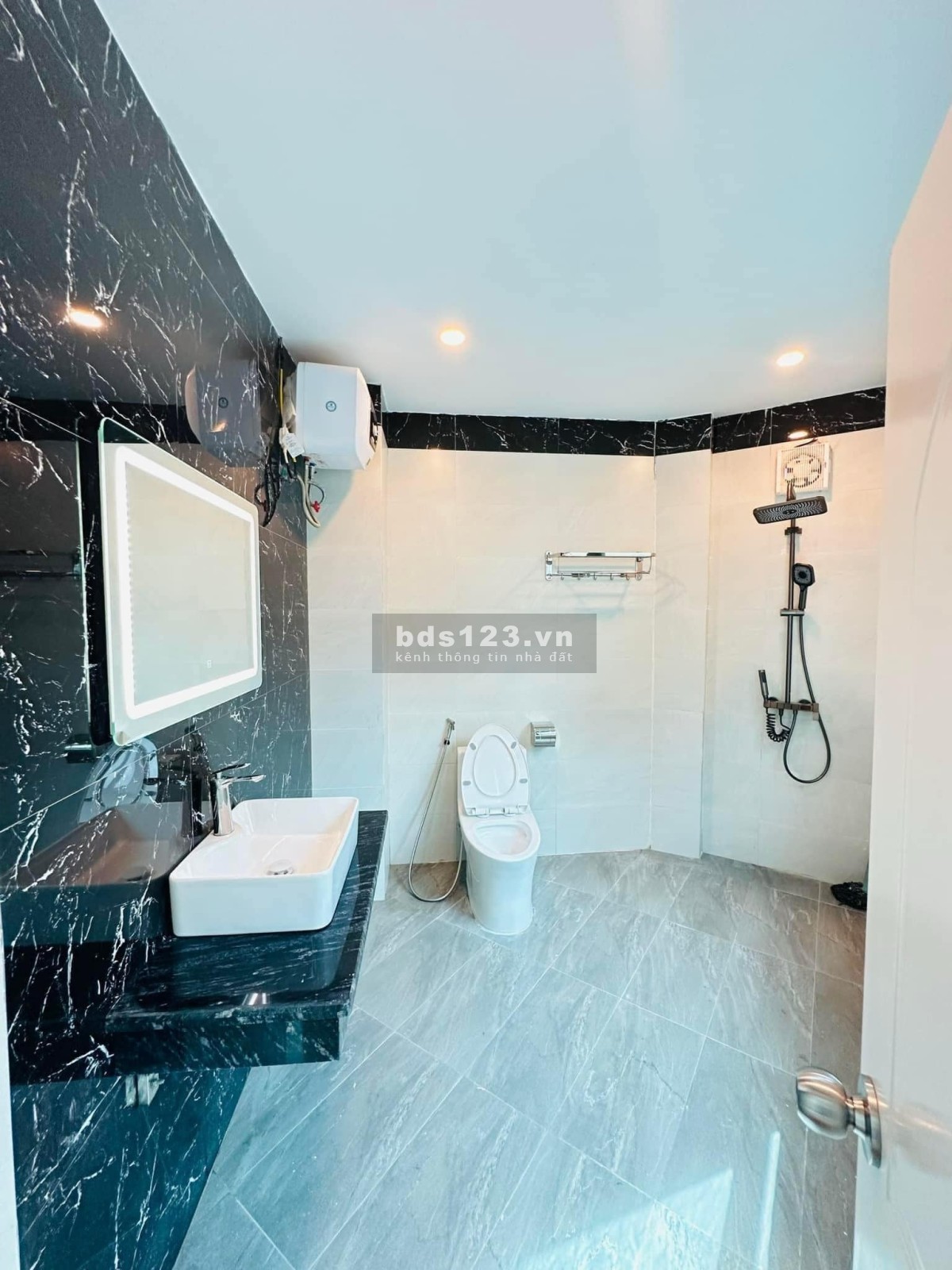 Siêu phẩm Thanh Nhàn 38m2 x 5 tầng