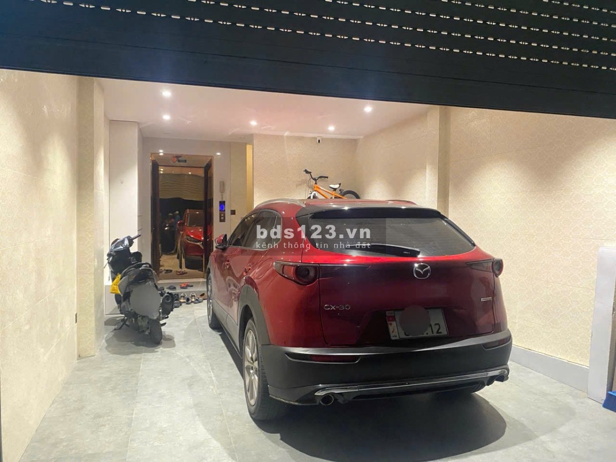 Bán nhà đẹp 7 tầng thang máy gần Aeon Long Biên, MT 4.3m, gara ô tô 7 chỗ, nhỉnh 10 tỷ
