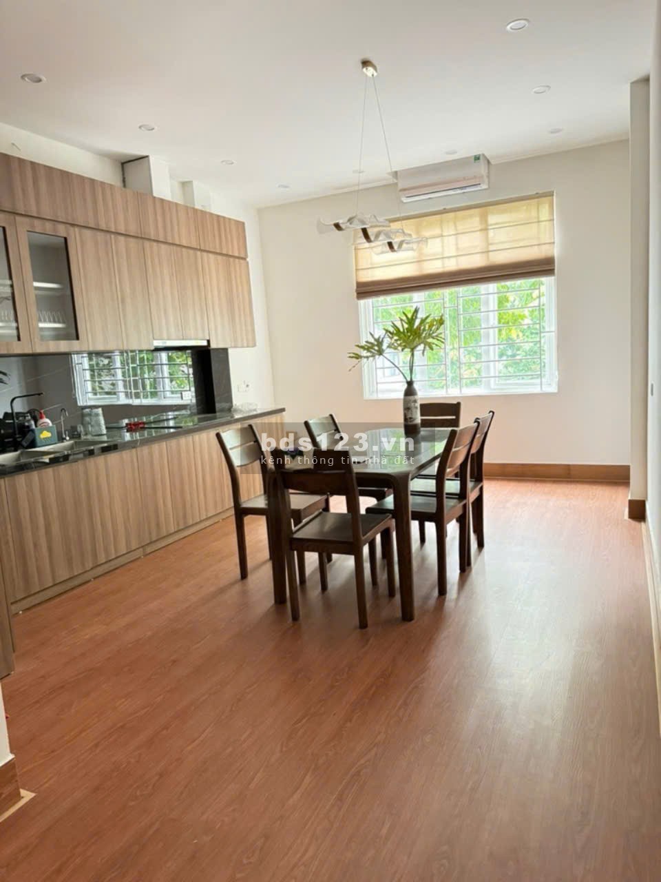 Bán nhà phân lô LK KĐT Văn Khê, 50m2, 5 tầng, 12.x tỷ
