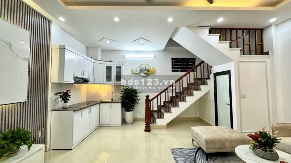 4, 85 tỷ có Nhà 4 Tầng Full Nội Thất tại ngõ 81 Đông Ngạc!