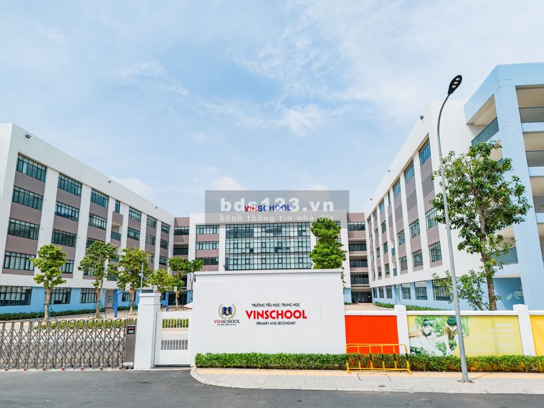 CĂN HỘ 2PN VINHOME Q9 GIÁ 3TY300 HỖ TRỢ VAY 80%