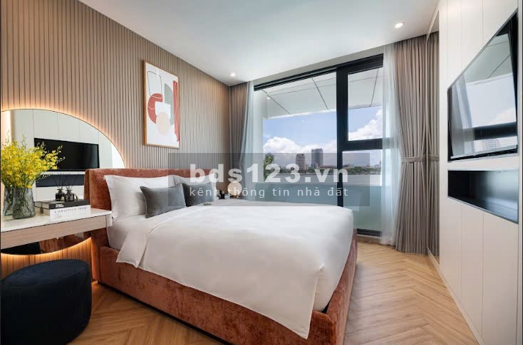 Bán căn hộ studio 35m2 nằm ngay sông Hàn trung tâm thành phố Đà Nẵng, giá chỉ 3 tỷ 9.