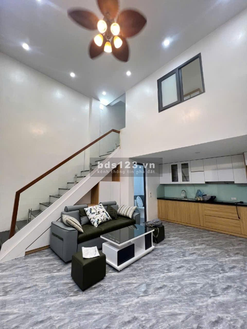 Bán Nhà 40m2 giá 5 tỷ 6 tại Khâm Thiên Quận Đống Đa