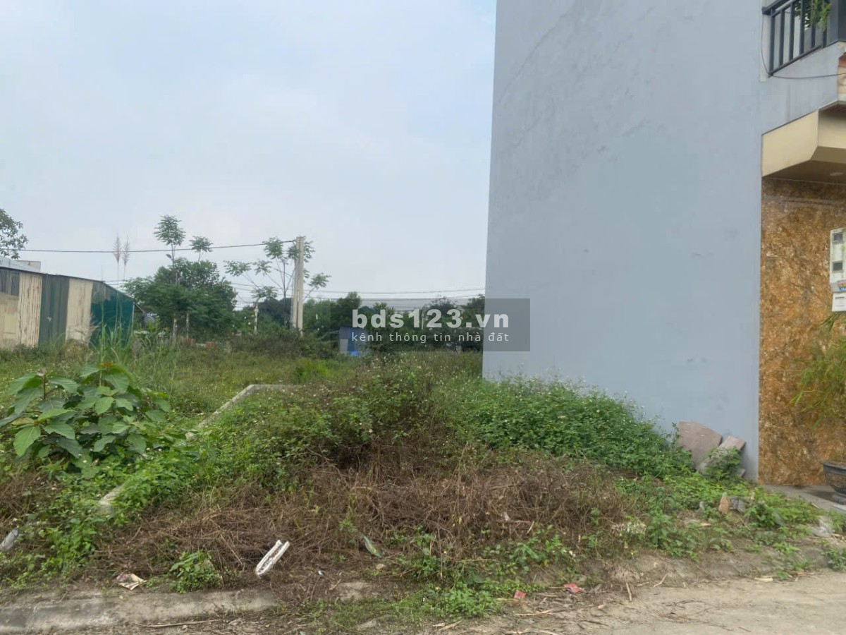 Chính chủ cần bán lô đất tuyệt đẹp tại Đồng Quang quốc Oai giá 4,x tỷ