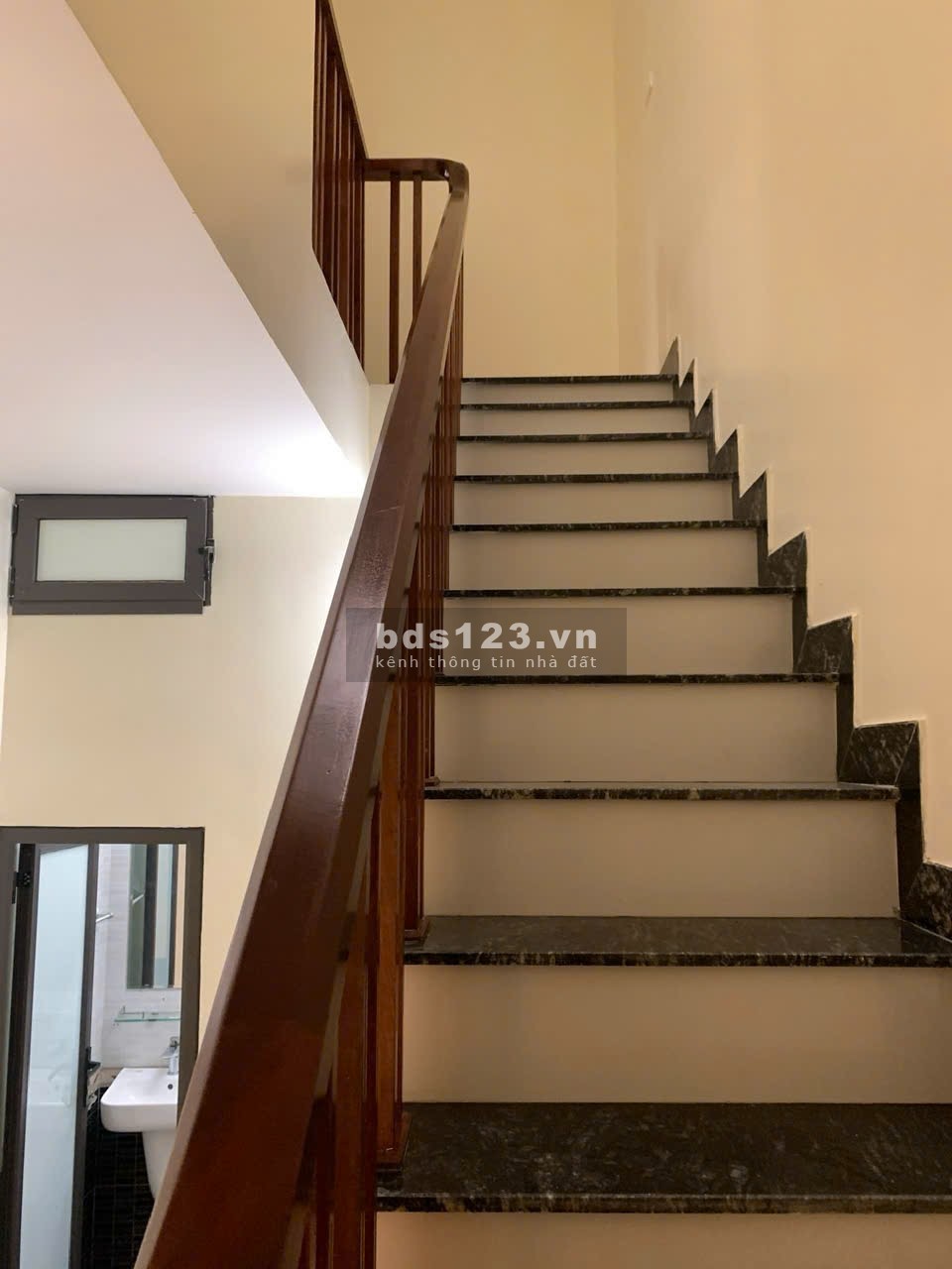 HIẾM NHÀ BÁN QUAN THỔ 3 ĐỐNG ĐA 35M2X4T NGÕ THOÁNG GIÁ 4,9 TỶ