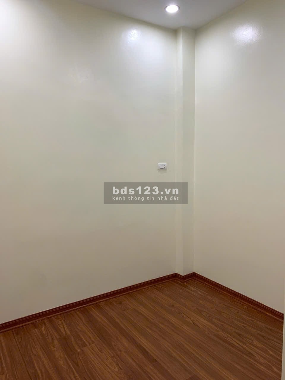 HIẾM NHÀ BÁN QUAN THỔ 3 ĐỐNG ĐA 35M2X4T NGÕ THOÁNG GIÁ 4,9 TỶ