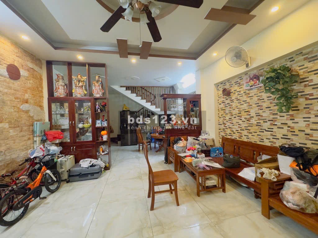 CHÍNH CHỦ BÁN NHÀ PHỐ NGUYỄN VĂN CỪ - LONG BIÊN 50M2 - 5 PHÚT SANG HỒ HOÀN KIẾM