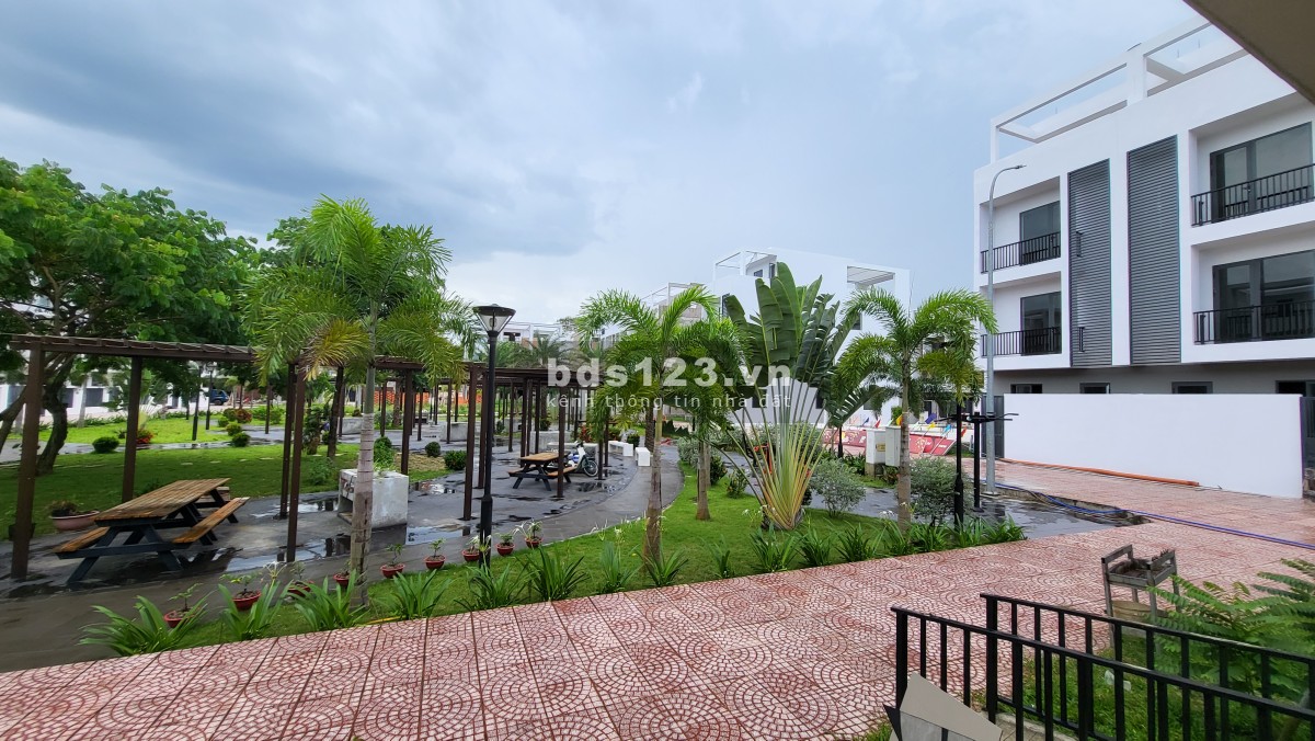 Chỉ còn một vài căn cho Anh/Chị lựa chọn nhà phố TNR Amaluna
