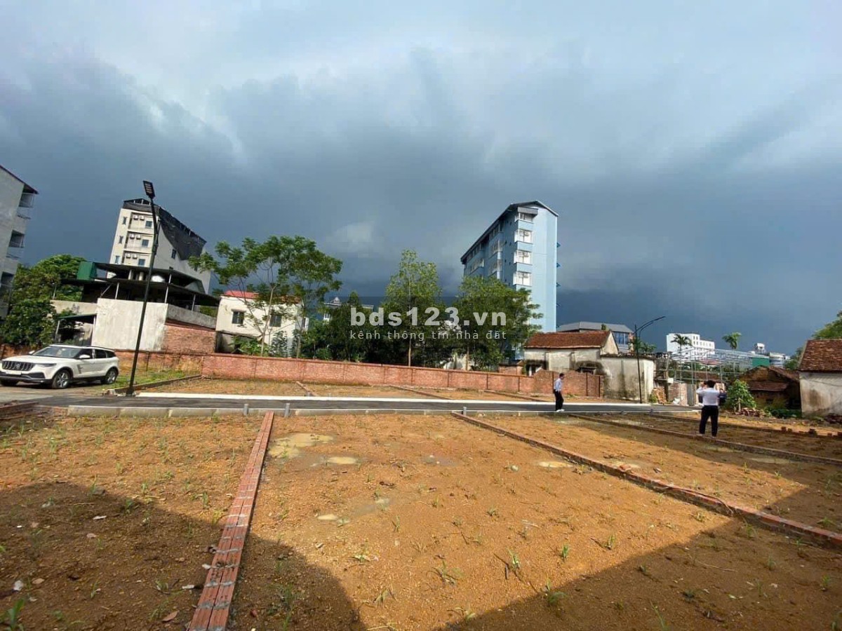Đất Full thổ cư, cách đại học FPT 1,5km