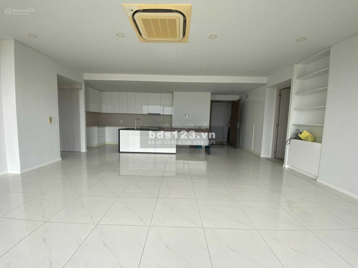 Độc quyền - Bán căn giữa E2 Waterina Suite 3PN view sông vĩnh viễn 175m2 chỉ 15 tỷ
