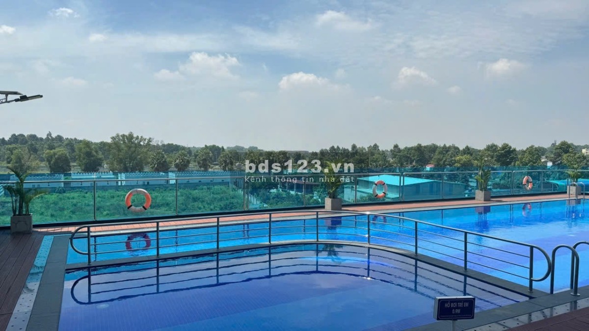 Bán căn hộ 2PN, 2WC. tại chung cư Minh Quốc plaza mặt tiền đường Mỹ phước Tân vạn