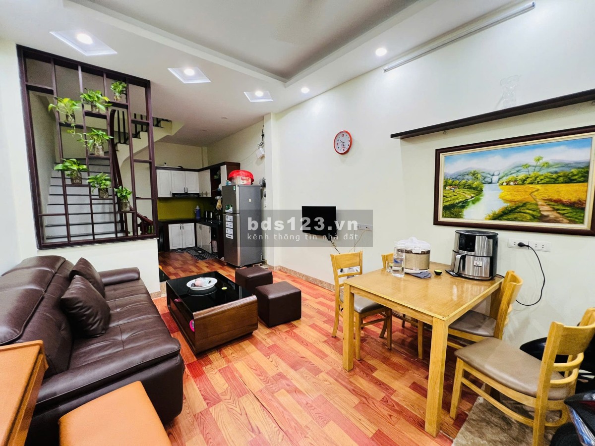 BÁN NHANH NHÀ ĐẸP TẠI PHÚ ĐÔ - NGÕ GẦN 3M XE BA GÁC PHI ẦM ẦM