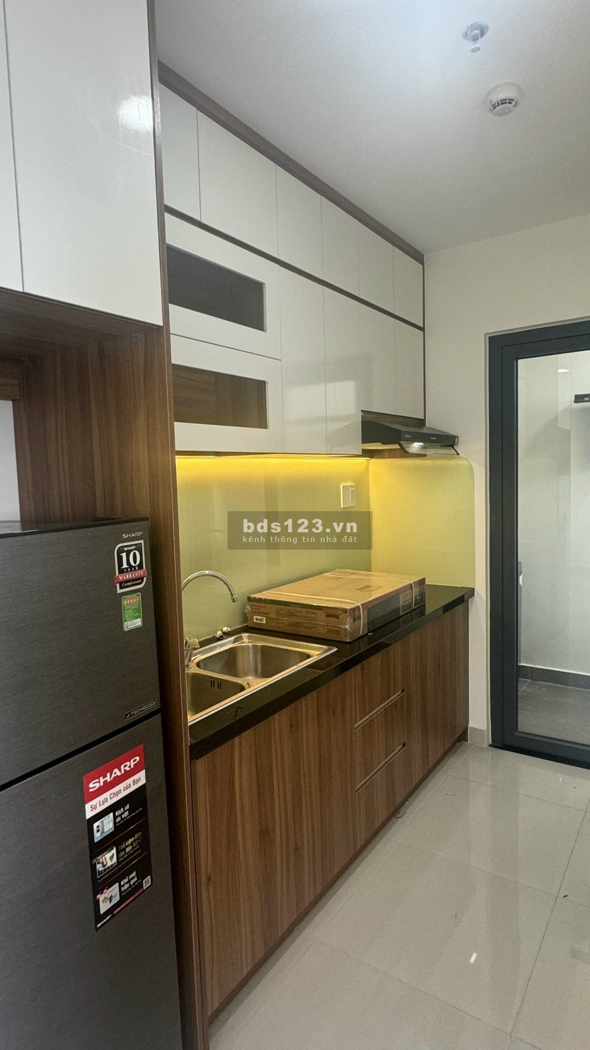 Bán căn hộ 2PN, 2WC. tại chung cư Minh Quốc plaza mặt tiền đường Mỹ phước Tân vạn