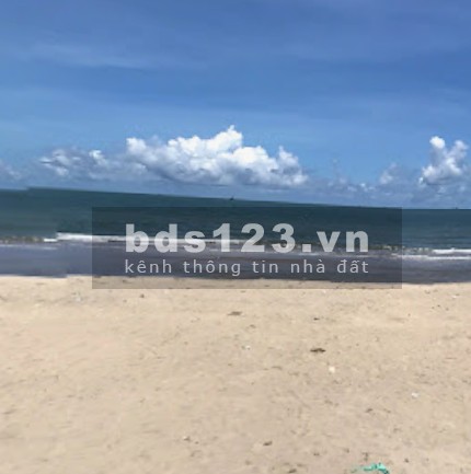 Kẹt tiền cần bán lô đất nền gần KCN Đất Đỏ, sổ hồng riêng, gần biển, sân bay chỉ 3tr7/m2
