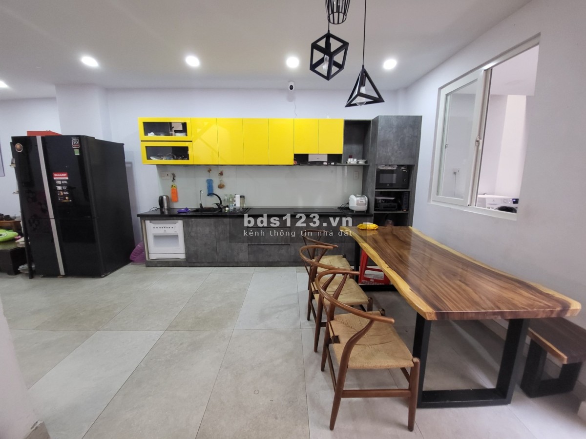 Rẻ nhất khu vực! DT 100m2, ngang 5m, 2 tầng, hẻm 1/ thông, dòng tiền 40tr/th, giá 6.8 tỷ TL