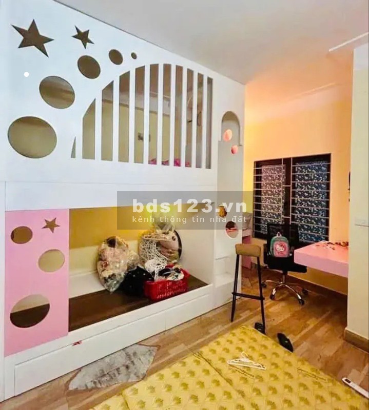 Bán nhà riêng 5 tầng ở Yên Nghĩa, Hà Đông, 30m2, giá nhỉnh 3 tỷ