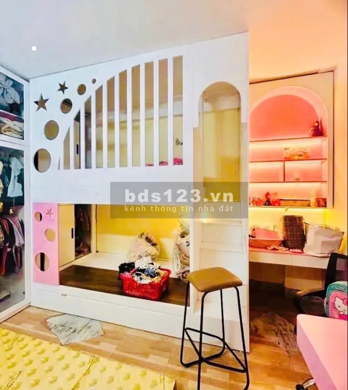 Bán nhà riêng 5 tầng ở Yên Nghĩa, Hà Đông, 30m2, giá nhỉnh 3 tỷ
