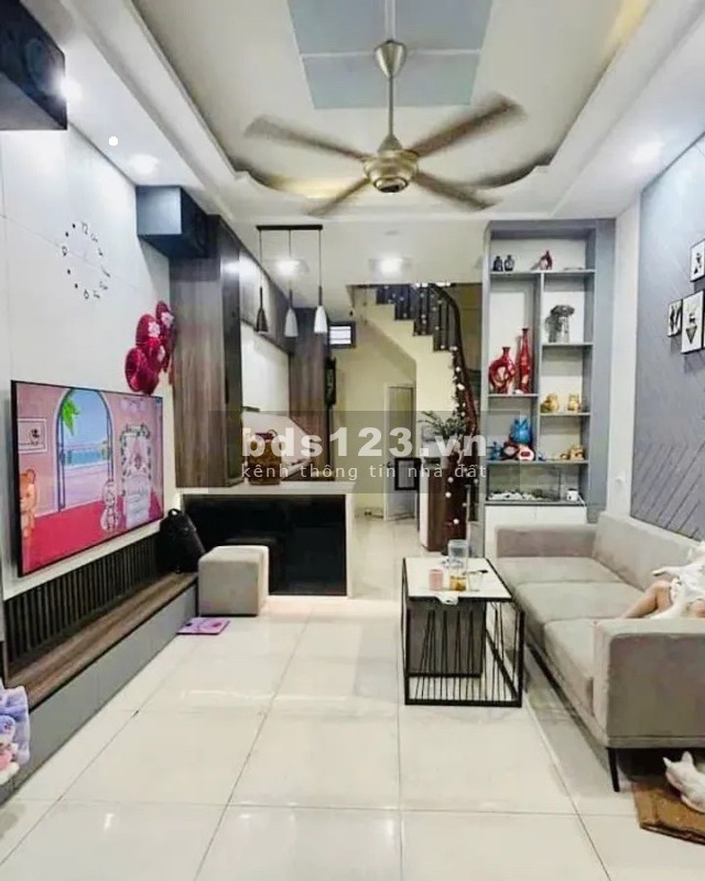 Bán nhà riêng 5 tầng ở Yên Nghĩa, Hà Đông, 30m2, giá nhỉnh 3 tỷ