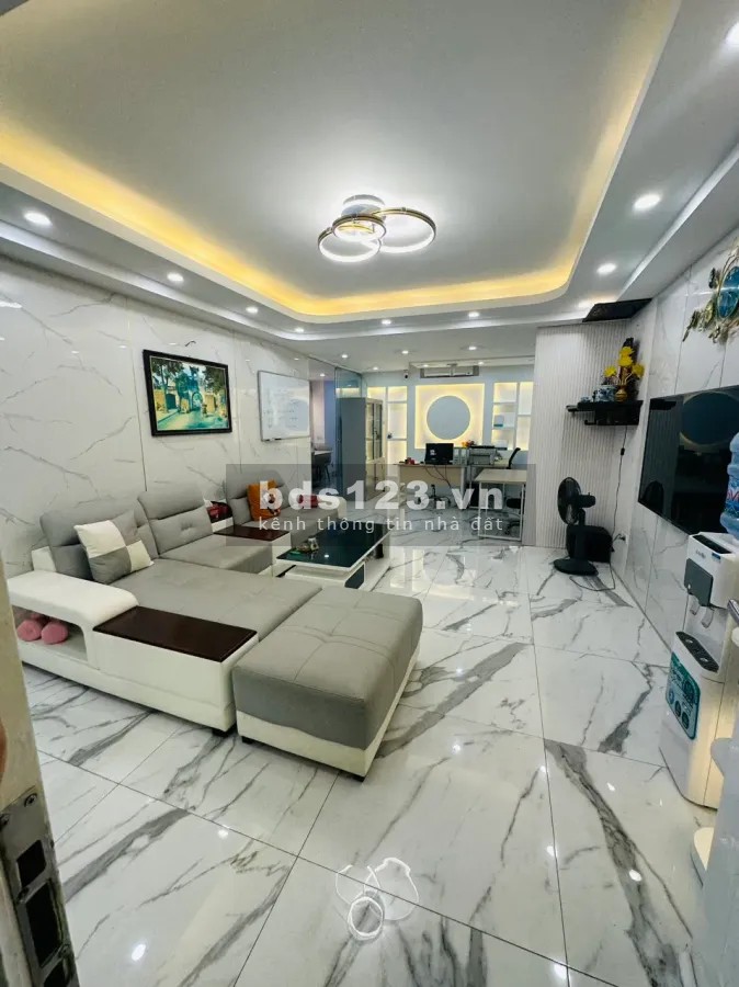 Bán căn hộ tòa 131 Trần Phú, Hà Đông, 94m2, 3PN, full nội thất nhập ngoại, giá chỉ nhỉnh 4 tỷ