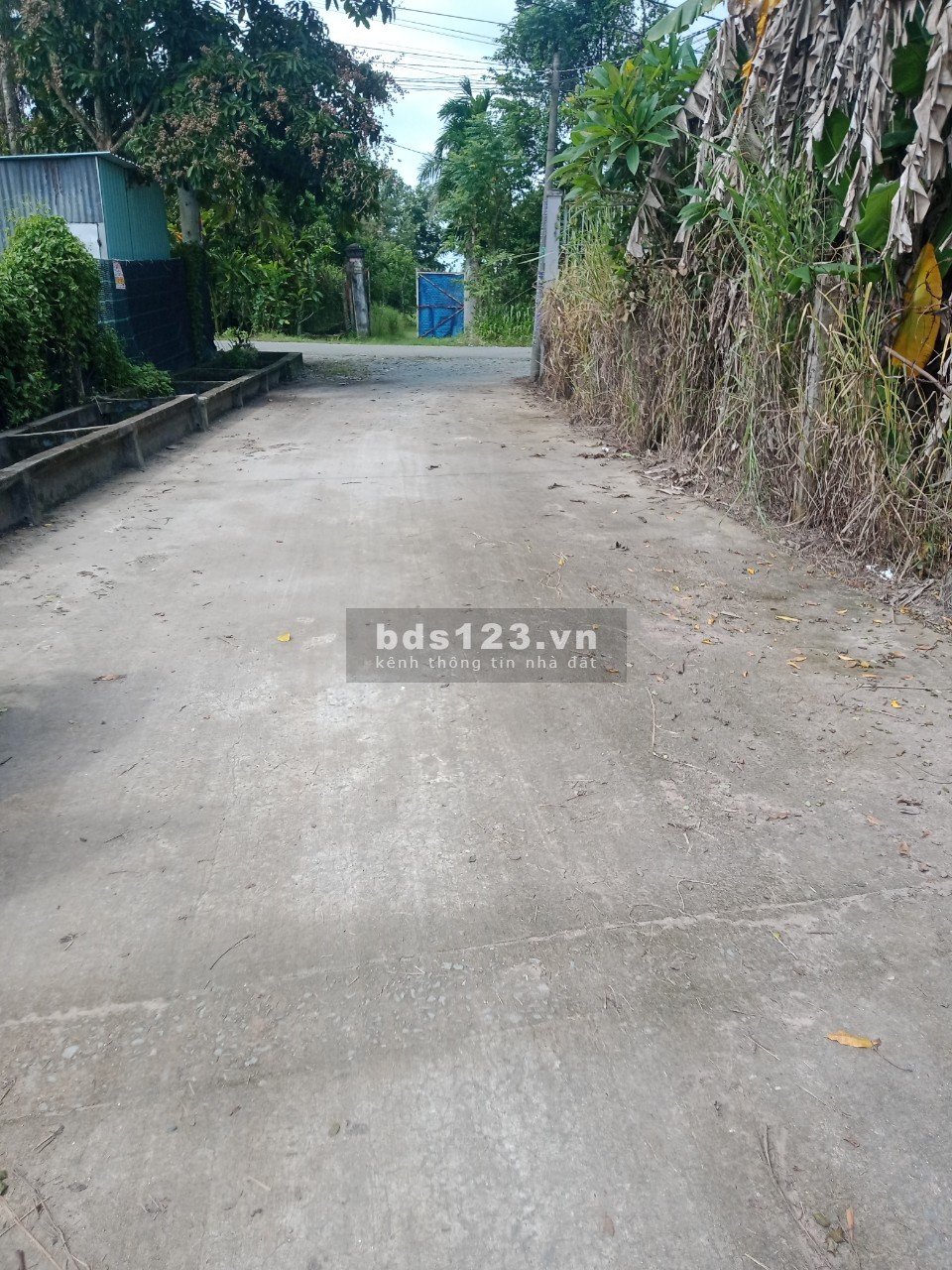 Đất xưởng gần Xuyên Á DT 1000m2 2MT đường xe tải giá 7 tỷ