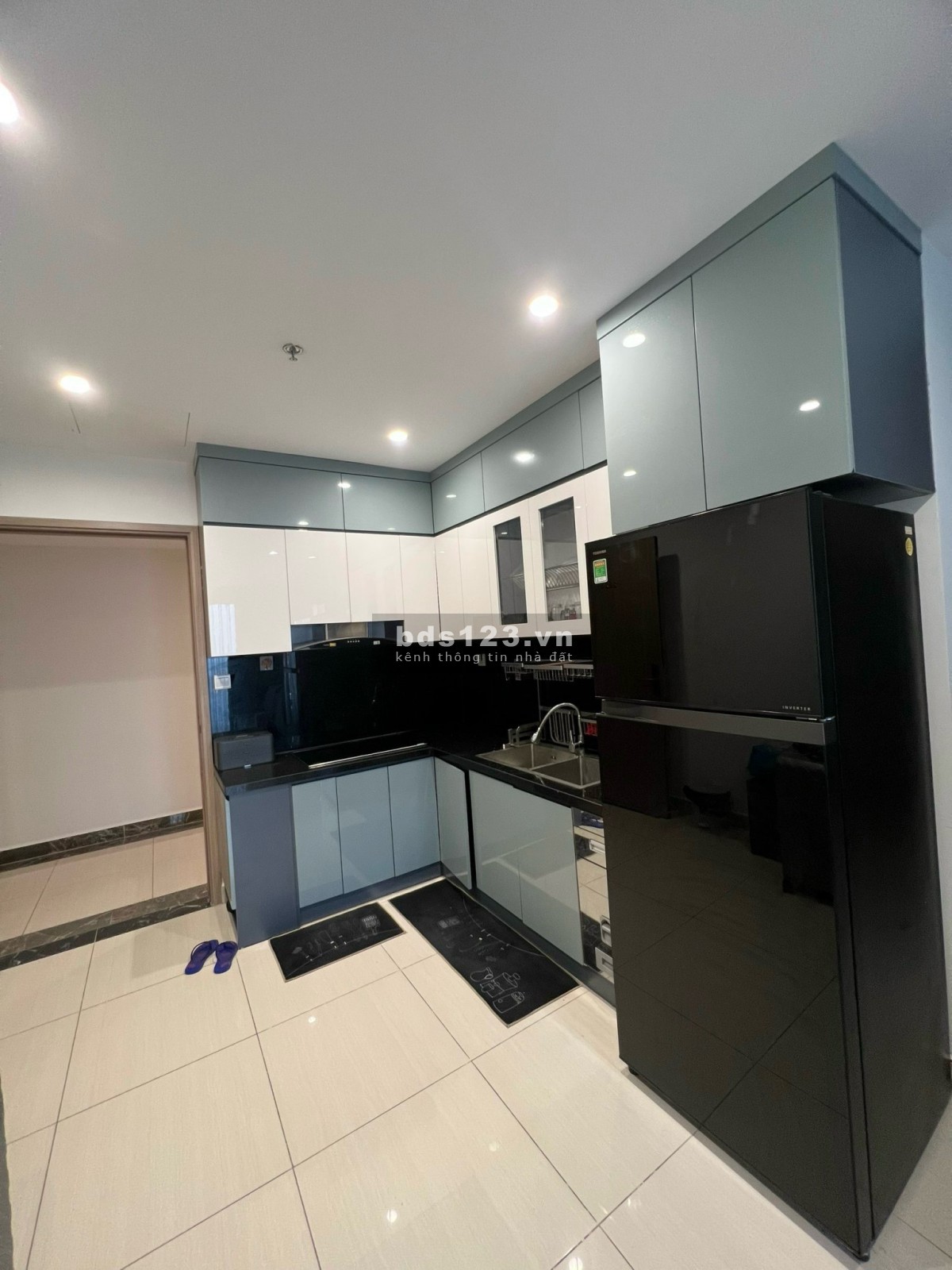 Bán căn hộ 2PN2WC 55m full đồ S4 3.5 tỷ Vinhomes Smart
