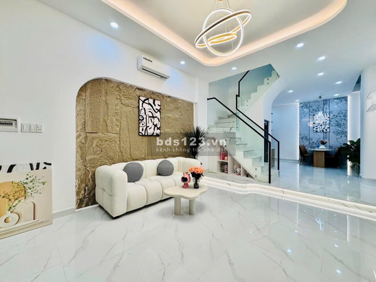 Bán Nhà Phố Đẹp Đường Dương Quảng Hàm, Phường 06, Quận Gò vấp, Hồ chí Minh