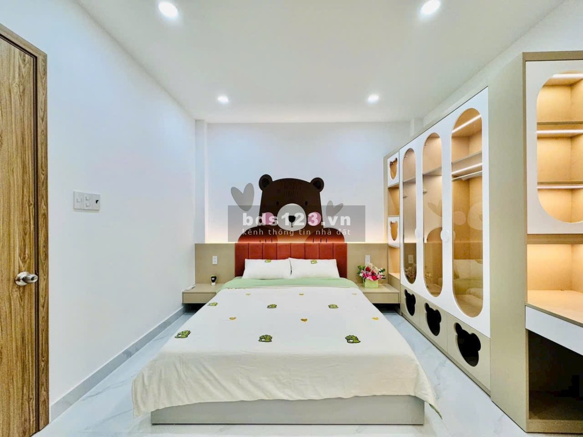Bán Nhà Phố Đẹp Đường Dương Quảng Hàm, Phường 06, Quận Gò vấp, Hồ chí Minh