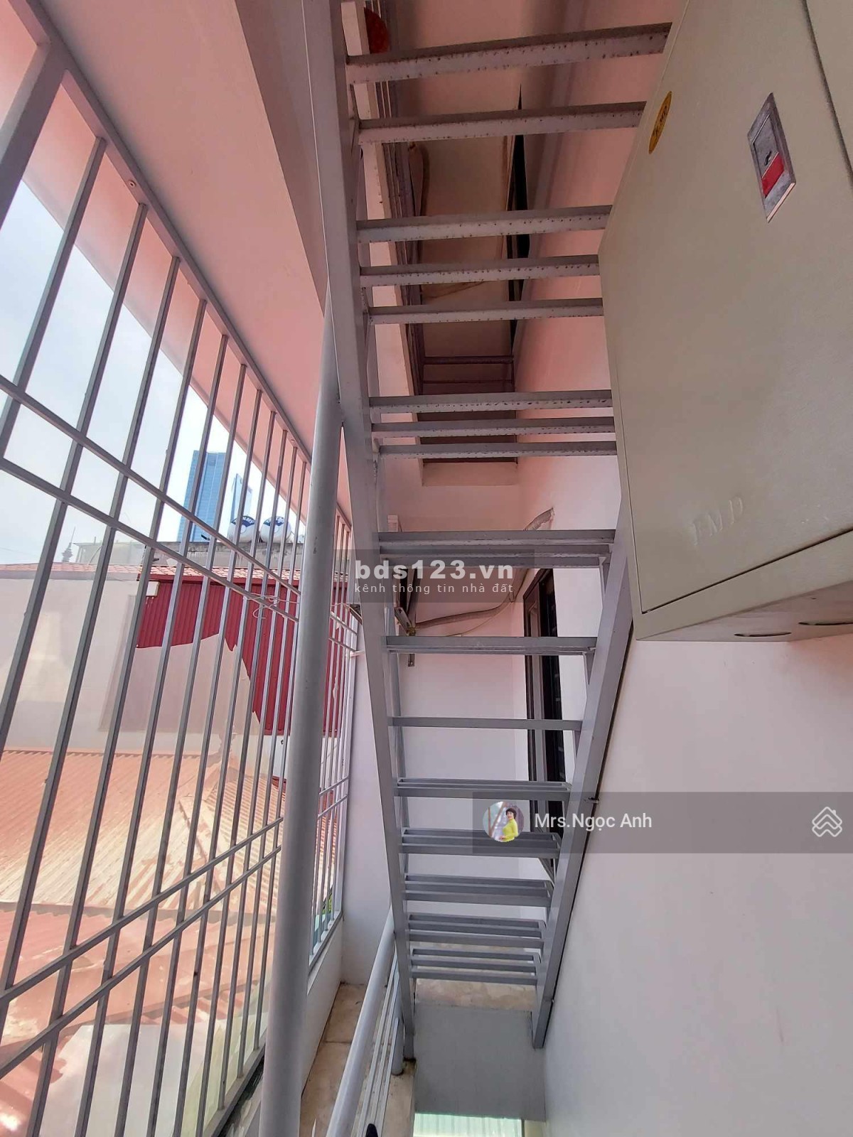 Bàn nhà tại phố Kim Mã, toà nhà 9 tầng hộ, 35 phòng full nội thất , vị trí đắc địa, 122m2,
