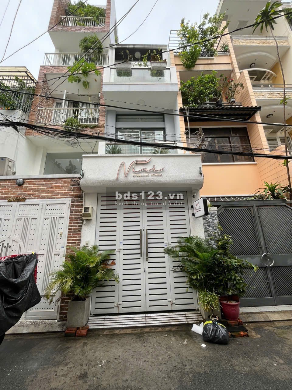 Bán nhà HOT hẻm nhựa 7m Lê Văn Sỹ, Phú Nhuận 3x16m, 3 tầng giá 9,5 tỷ
