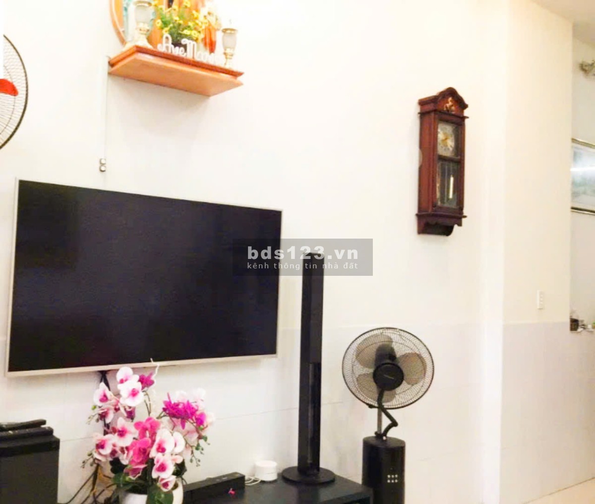 Hàng hiếm tầng 54.5m2 (4m x 13.6m) gần Hoàng Diệu 2, Linh Trung, Thủ Đức, có HĐ thuê 13tr ổn định