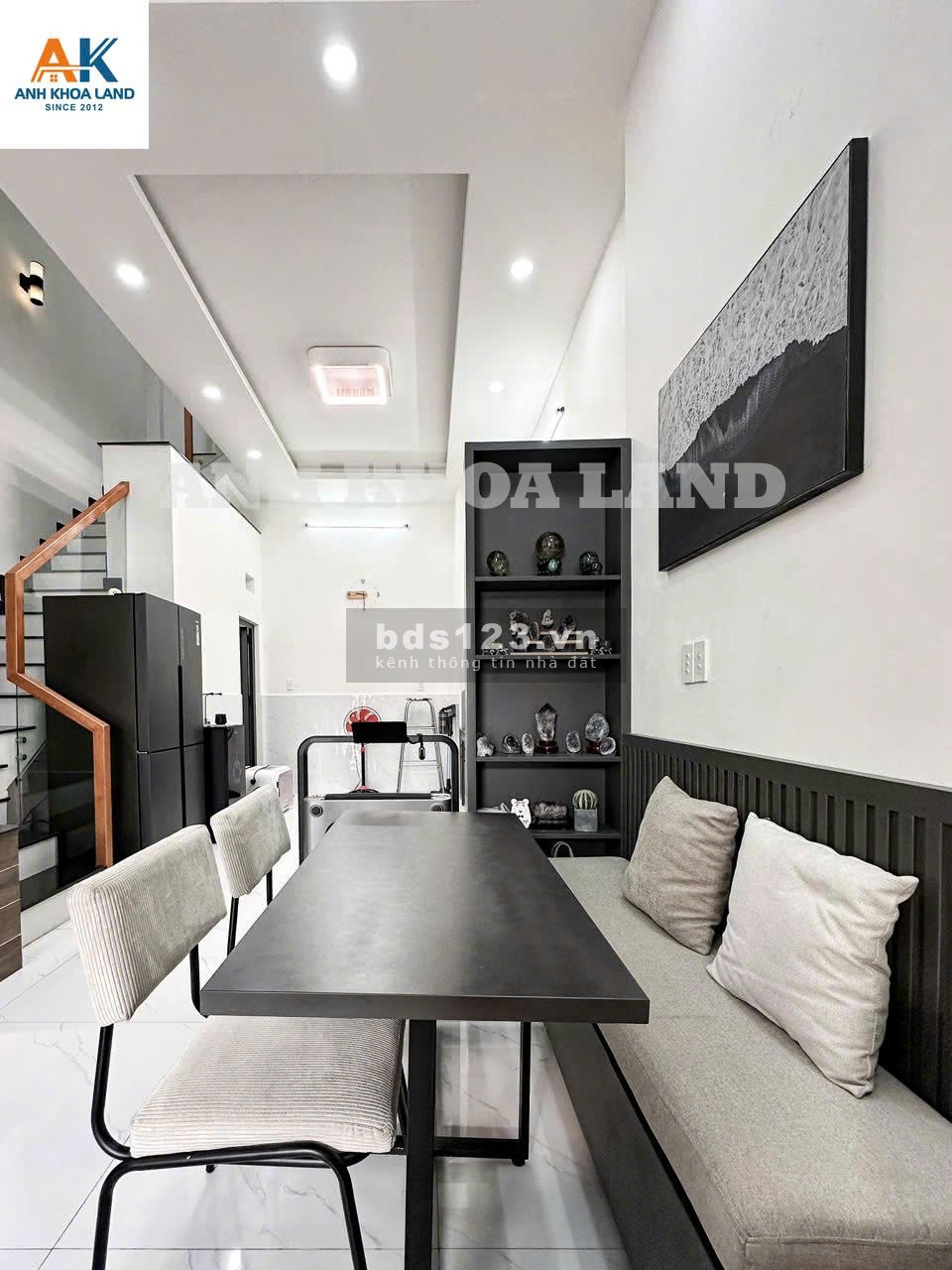 Bán nhà VIP 3 tầng 50M2 hẻm Oto đường Lã Xuân Oai, Phường Tăng Nhơn Phú A, Quận 9, Thủ Đức