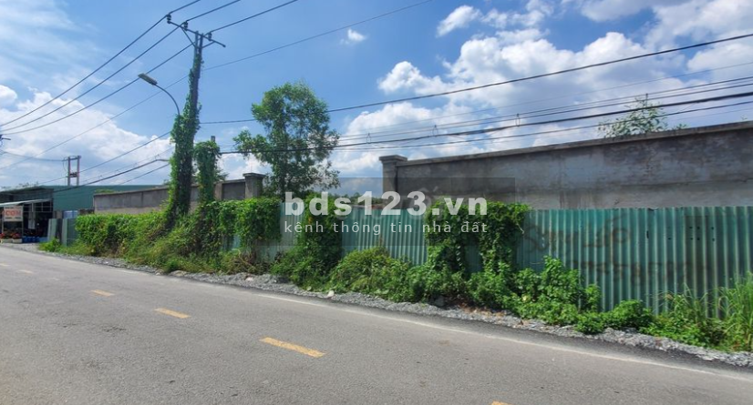 Cho Thuê 2500m2 MT Đường Lê Đình Chi Ngay Lê Minh Xuân Bình Chánh Chỉ 20 tr/ tháng