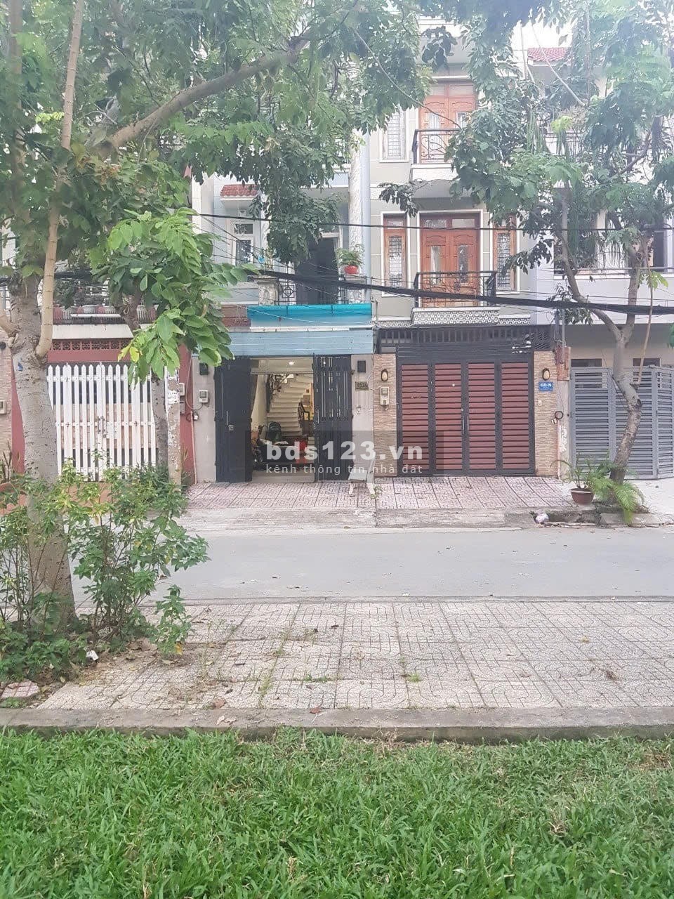 CHÍNH CHỦ CẦN BÁN GẤP NHÀ VỊ TRÍ ĐẸP KHU BÌNH LỢI - Q.BÌNH THẠNH.