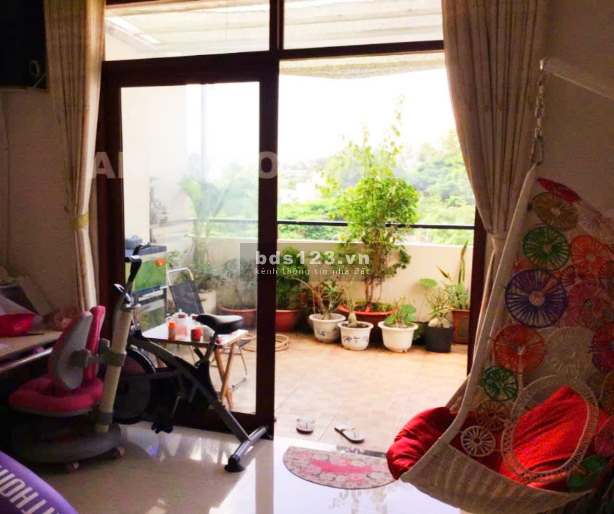 Hàng hiếm tầng 54.5m2 (4m x 13.6m) gần Hoàng Diệu 2, Linh Trung, Thủ Đức, có HĐ thuê 13tr ổn định