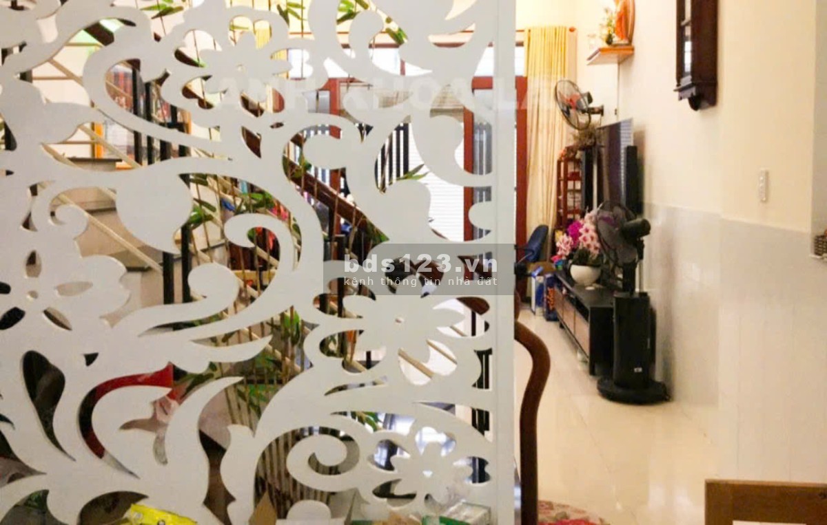 Hàng hiếm tầng 54.5m2 (4m x 13.6m) gần Hoàng Diệu 2, Linh Trung, Thủ Đức, có HĐ thuê 13tr ổn định
