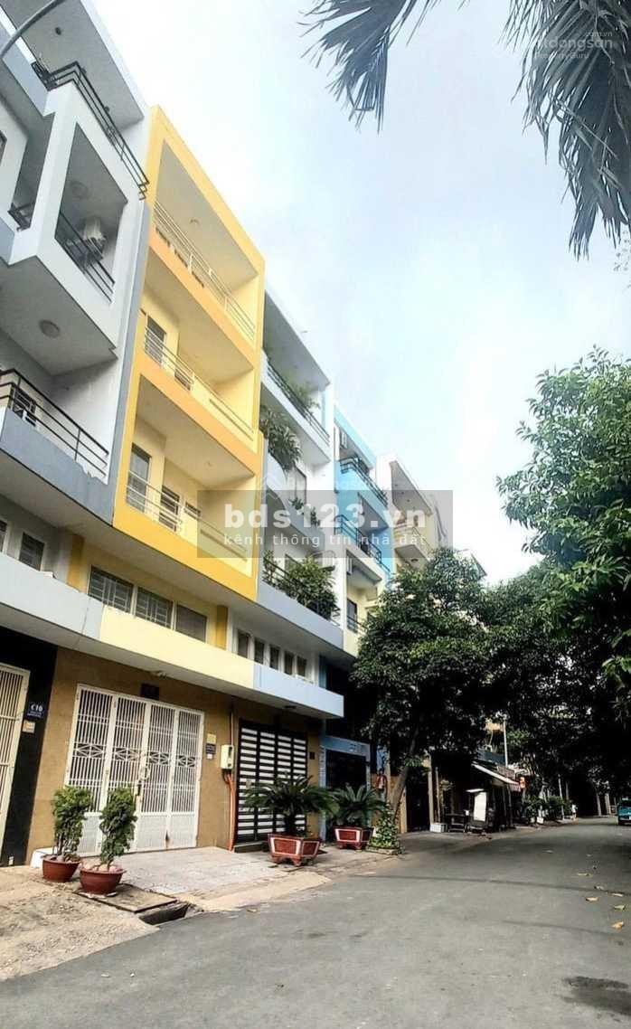 Bán CHDV gần học viện Cán Bộ Chu Văn An, P12, Bình Thạnh. 5 tầng 10P, thu nhập 50tr/th, giá 13,5 tỷ