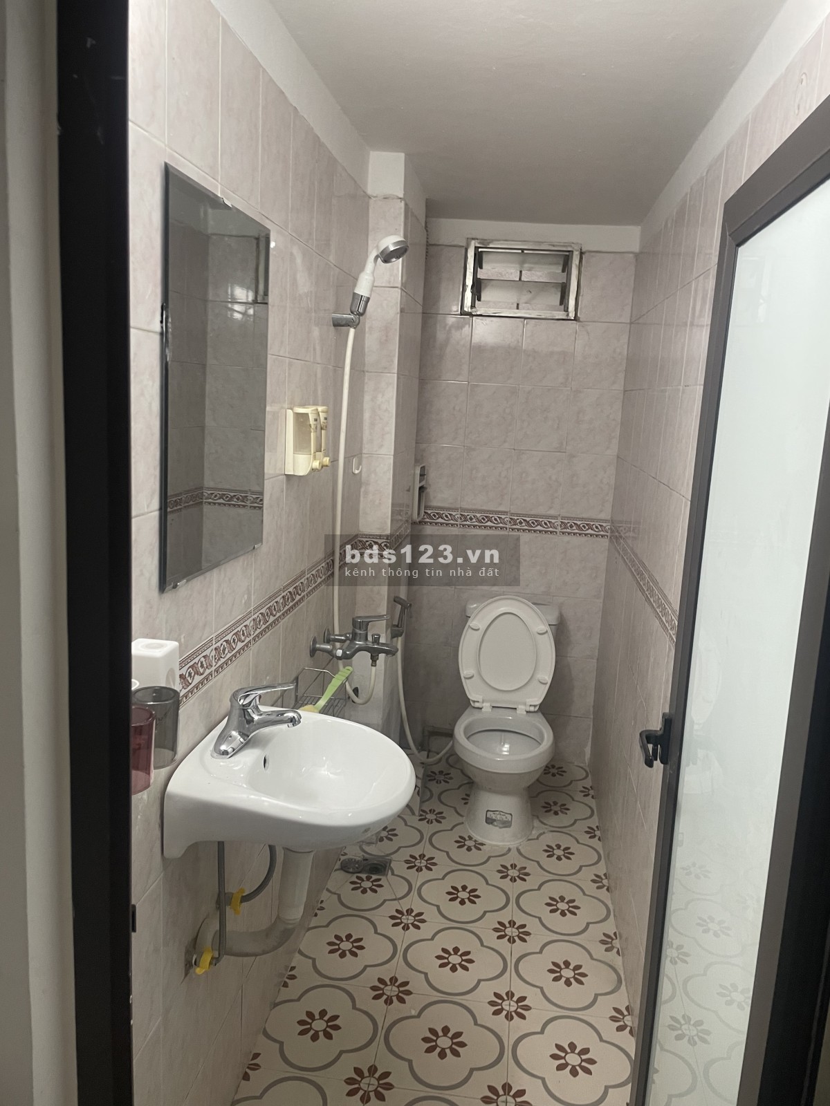 Chính chủ cần bán gấp nhà Hồ Linh Quang, Văn Chương