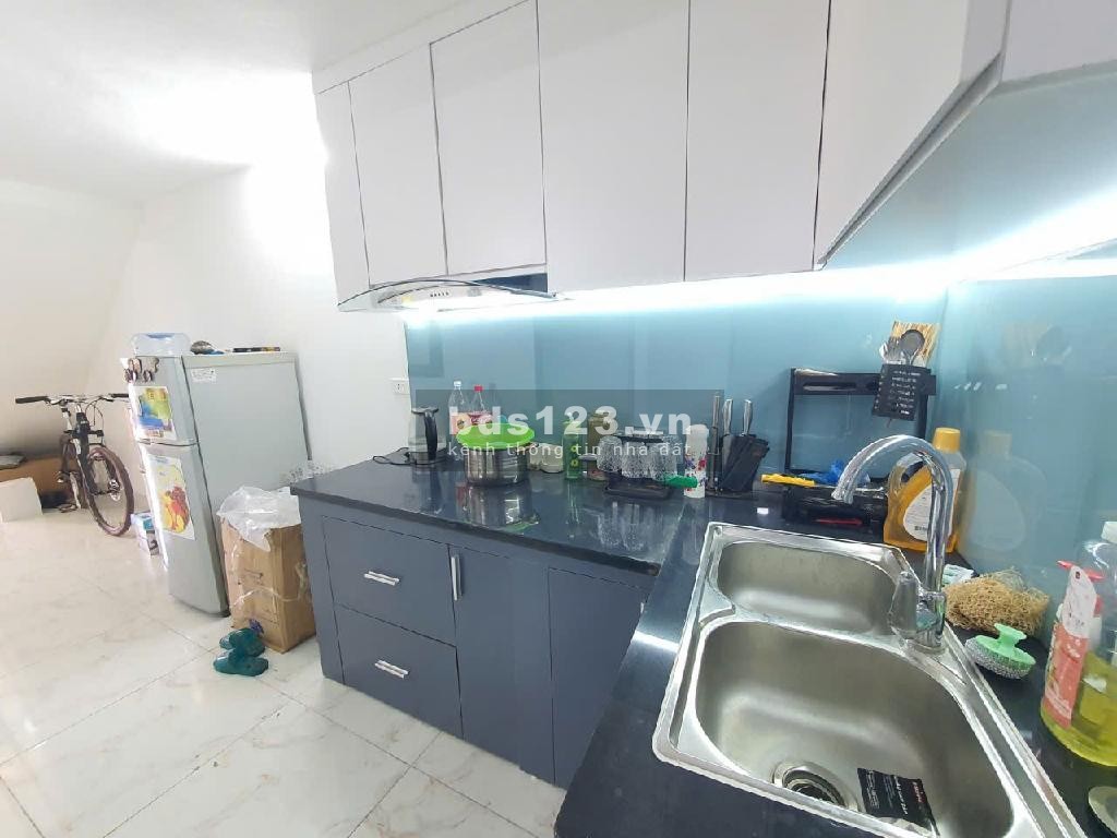 Bán gấp giá rẻ ngõ 192 Lê Trọng Tấn 40m, 2 tầng, mặt tiền 4m, 1.7 tỷ Hoàng Mai. NHÀ