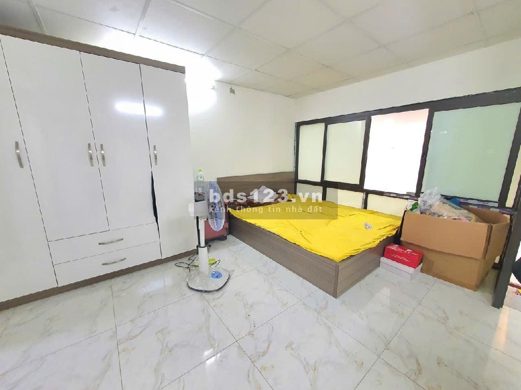 Bán gấp giá rẻ ngõ 192 Lê Trọng Tấn 40m, 2 tầng, mặt tiền 4m, 1.7 tỷ Hoàng Mai. NHÀ