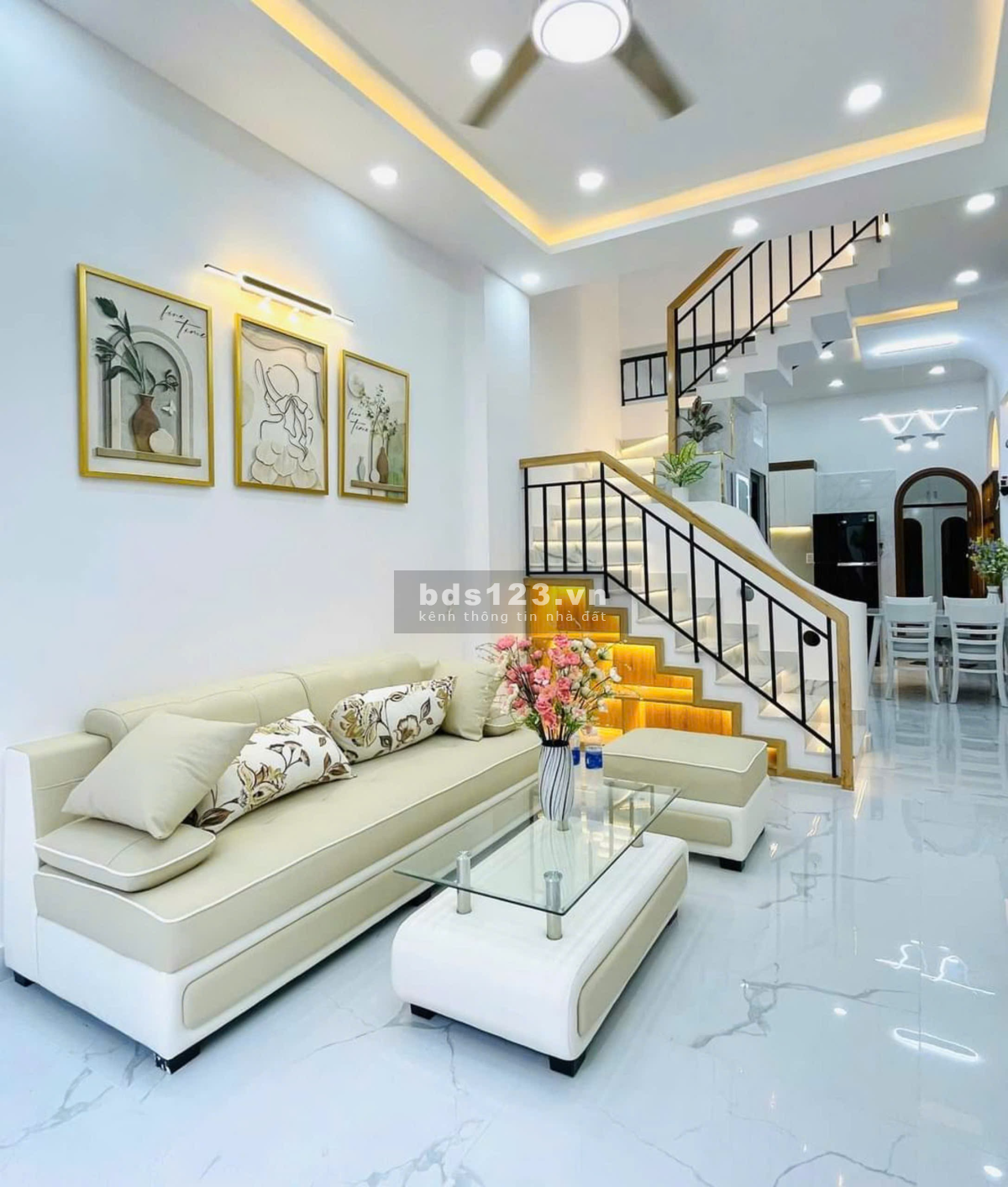 NHÀ 2 TẦNG MỚI ĐẸP HXH GẦN NHÀ CHỈ 4 TỎI XÍU CÓ NGAY NHÀ ĐẸP FULL NỘI THẤT SANG SỊN Ở NGAY